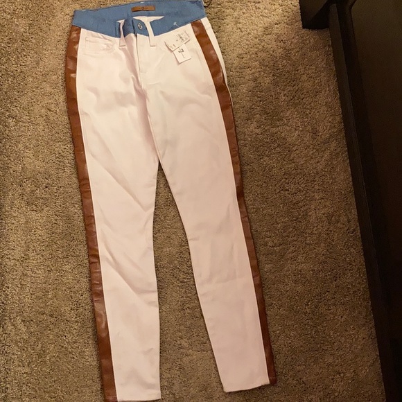 7 For All Mankind Jeans - Picture 8 of 9